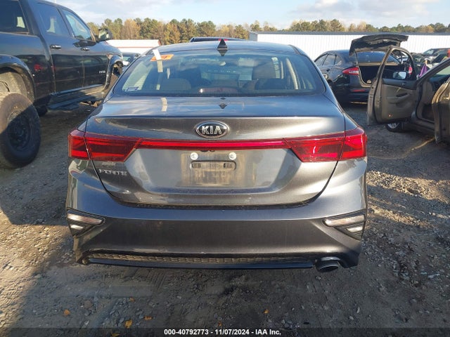 KIA Forte Lxs 2019 3KPF24AD9KE106759 Image 16