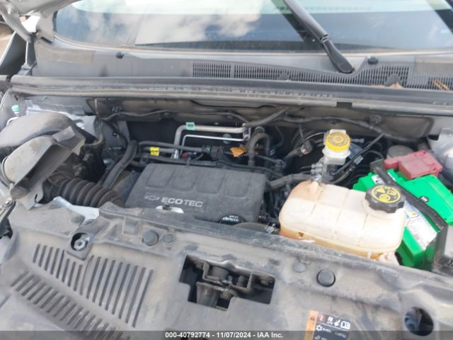 3GNCJKSB4LL197421 Chevrolet Trax Fwd Ls