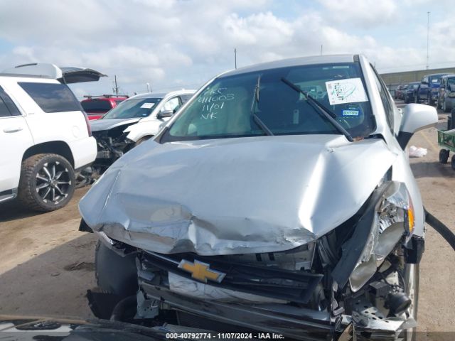 3GNCJKSB4LL197421 Chevrolet Trax Fwd Ls