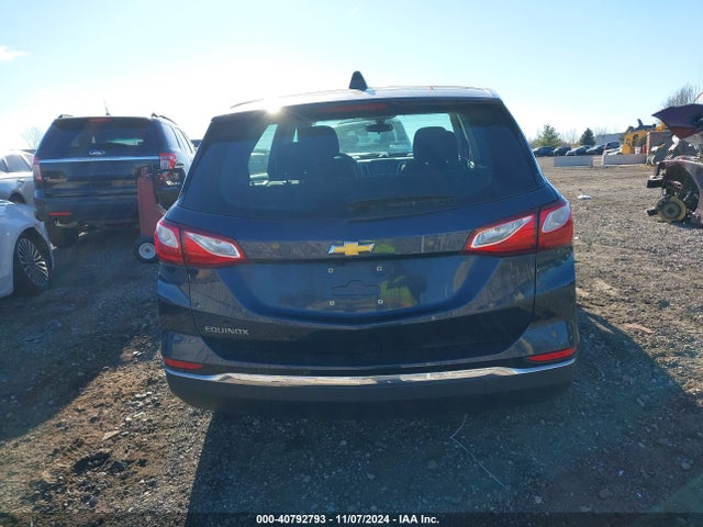 Chevrolet EQUINOX LS 2018 3GNAXHEV5JS537712 Image 16