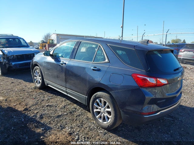 Chevrolet EQUINOX LS 2018 3GNAXHEV5JS537712 Image 3