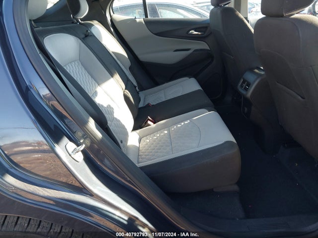 Chevrolet EQUINOX LS 2018 3GNAXHEV5JS537712 Image 8