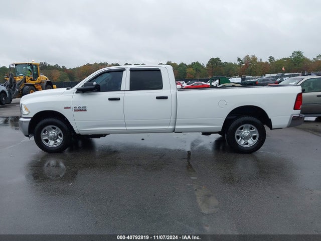Aukcja sprzedaży 2016 Ram 2500 Tradesman, vin: 3C6UR4HJ5GG252044, numer aukcji: 40792819
