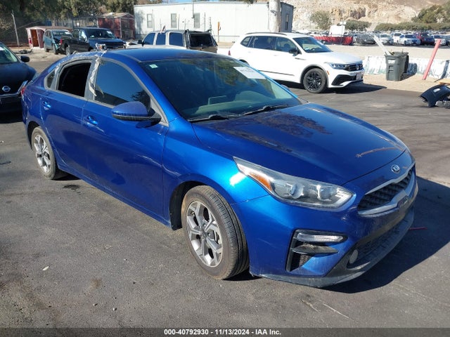 KIA Forte Lxs 2021 3KPF24AD6ME341798 головне зображення