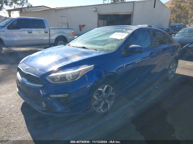 KIA Forte Lxs 2021 3KPF24AD6ME341798 Image 2