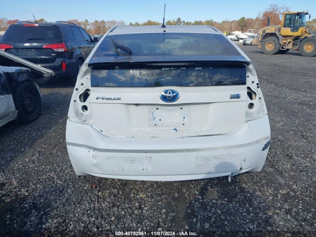 Toyota Prius One 2015 JTDKN3DU1F1899785 Image 16