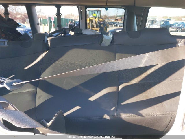 Chevrolet Express 2500 Ls 2015 1GAWGPFG5F1262160 Image 8