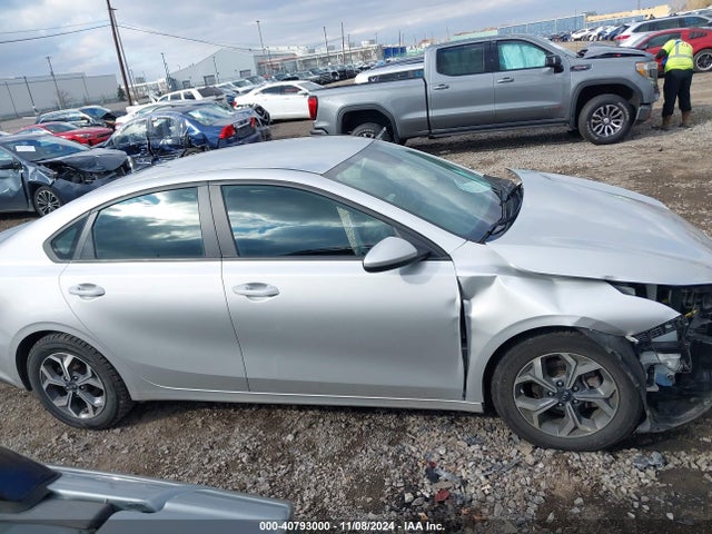 KIA Forte Lxs 2019 3KPF24ADXKE048743 Image 13