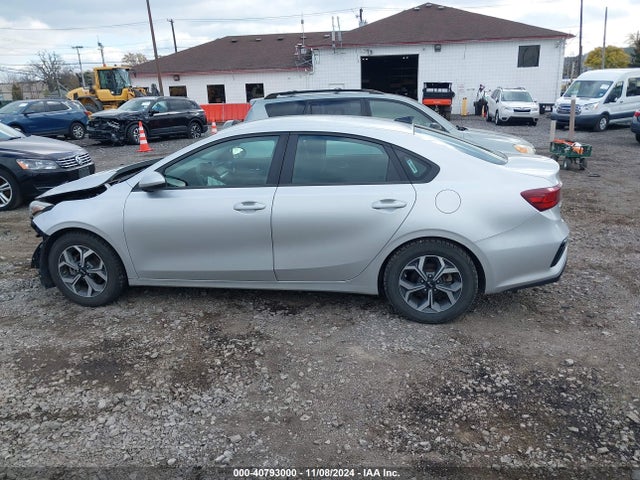 KIA Forte Lxs 2019 3KPF24ADXKE048743 Image 14