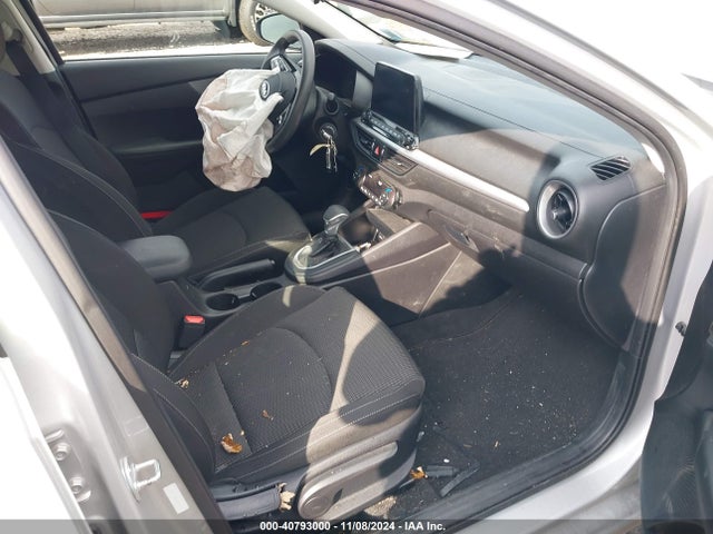 KIA Forte Lxs 2019 3KPF24ADXKE048743 Image 5