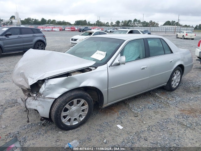 2011 CADILLAC DTS 1G6KA5E67BU109456 Photo 1