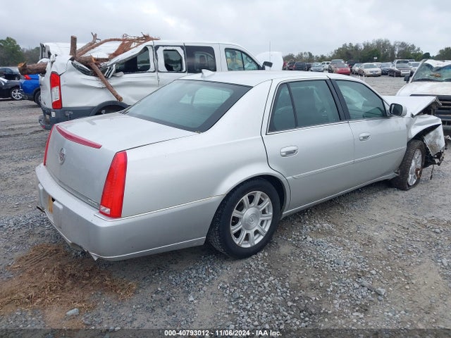 2011 CADILLAC DTS 1G6KA5E67BU109456 Photo 3