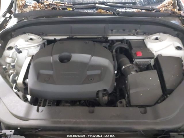 2020 VOLVO XC60 YV4102RK4L1513090 Photo 9