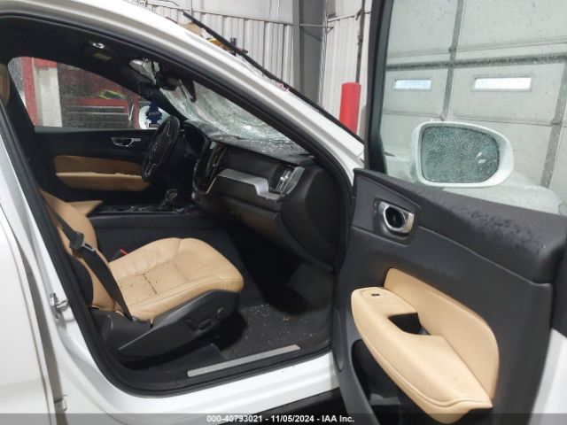 2020 VOLVO XC60 YV4102RK4L1513090 Photo 4