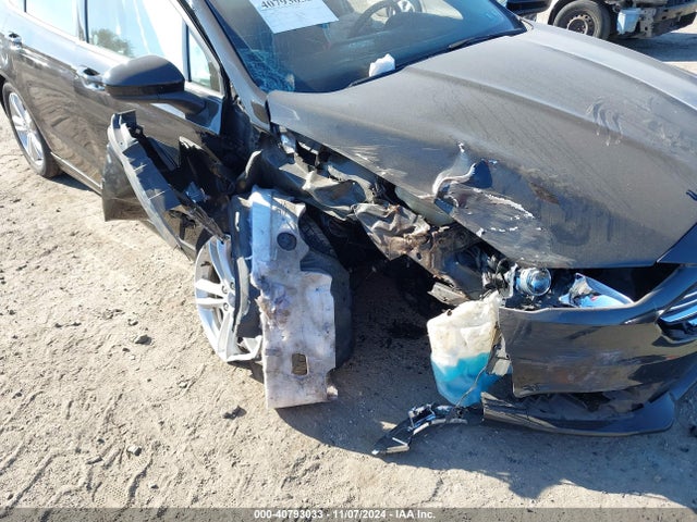 Ford FUSION SE 2018 3FA6P0HD1JR157332 Image 17