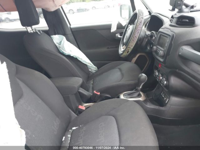 ZACCJABT1GPD91218 Jeep Renegade Latitude
