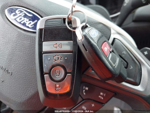 3FA6P0HD4HR308660 Ford FUSION SE