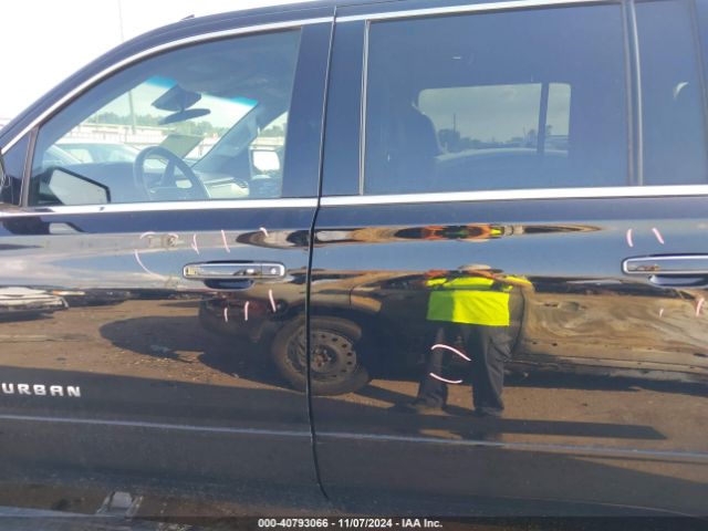 1GNSCJKC6JR394833 Chevrolet Suburban Premier