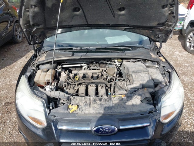 Ford FOCUS SE 2014 1FADP3F27EL154921 Image 10