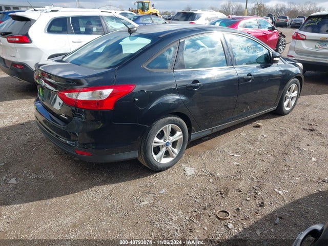 Ford FOCUS SE 2014 1FADP3F27EL154921 Image 4
