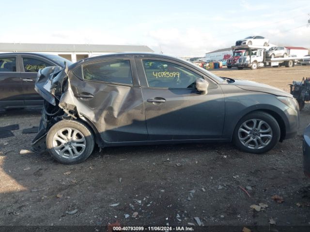 3MYDLBYV4HY191431 Toyota YARIS IA