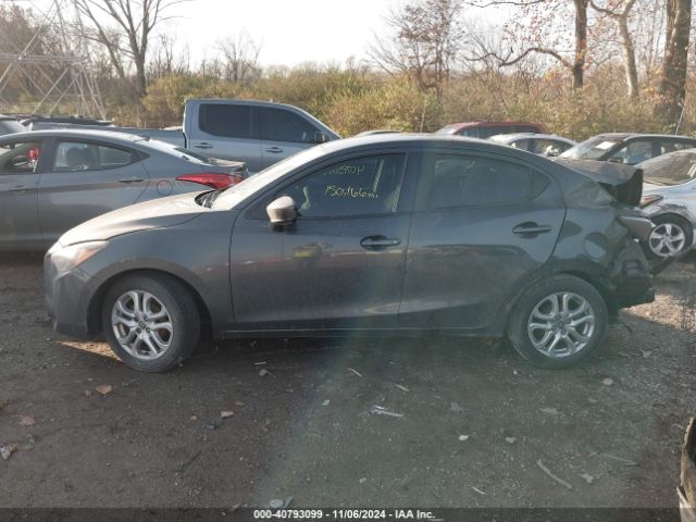 3MYDLBYV4HY191431 Toyota YARIS IA