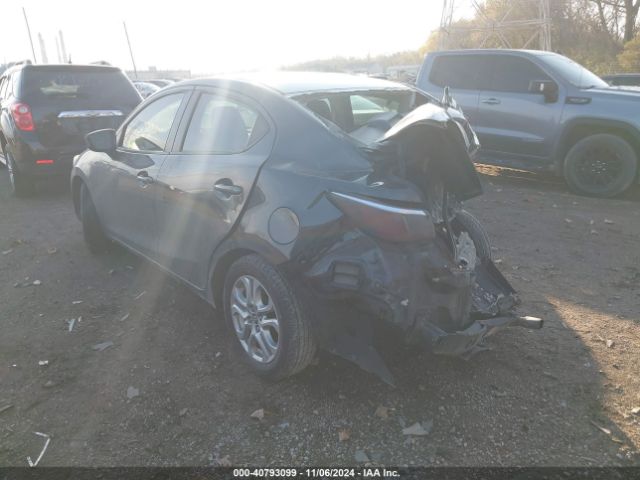 3MYDLBYV4HY191431 Toyota YARIS IA