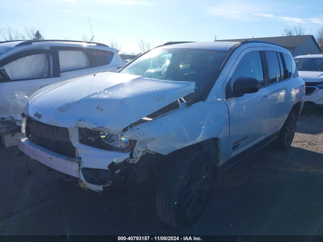 Jeep Compass 75th Anniversary 2016 1C4NJDBB2GD707399 Image 2