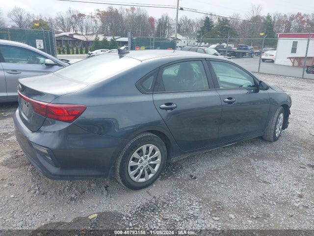KIA FORTE FE 2019 3KPF24AD1KE087978 Image 4