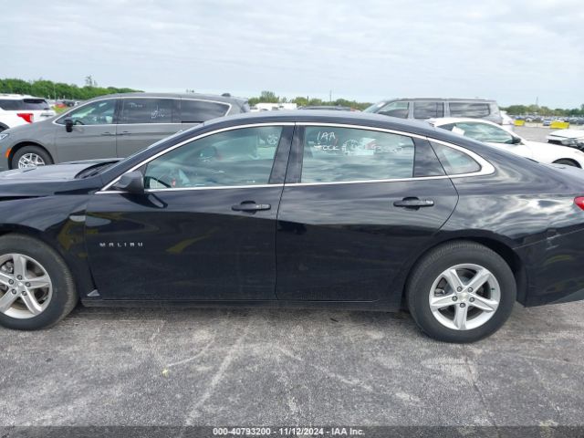 1G1ZB5STXNF211564 Chevrolet Malibu Fwd Ls