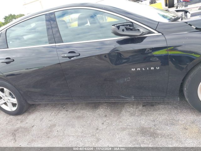 1G1ZB5STXNF211564 Chevrolet Malibu Fwd Ls