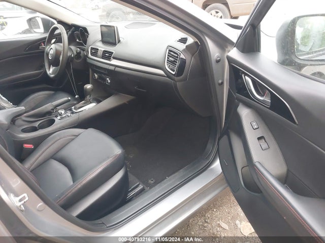 JM1BM1V30F1262190 Mazda Mazda3 S Touring