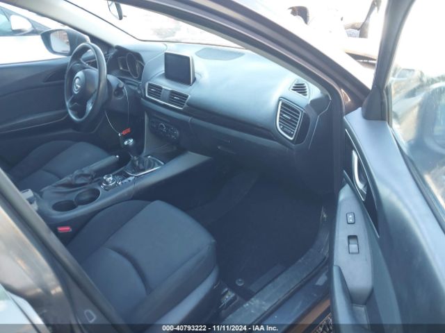 3MZBM1K79FM129452 Mazda Mazda3 I Sport