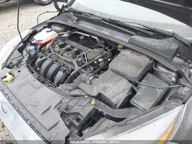 Ford FOCUS SE 2016 1FADP3F21GL267038 Image 10