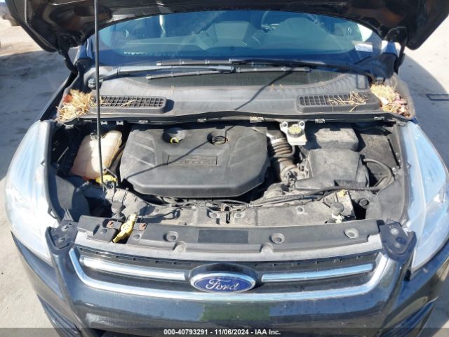 1FMCU9J93FUB00643 Ford Escape Titanium