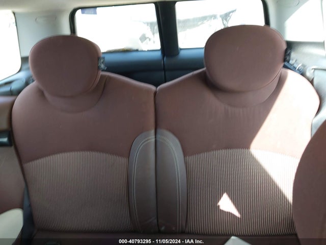 2009 MINI COOPER S CLUBMAN WMWMM335X9TP90155 Photo 7