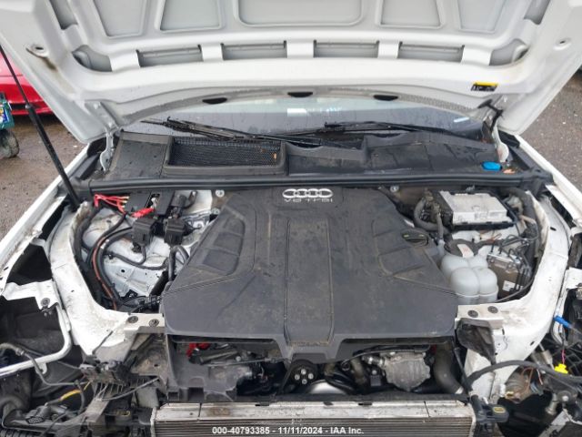 WA1VAAF73JD005811 Audi Q7 3.0t Premium