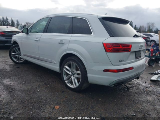 WA1VAAF73JD005811 Audi Q7 3.0t Premium