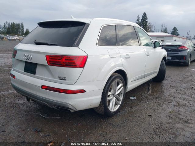 WA1VAAF73JD005811 Audi Q7 3.0t Premium