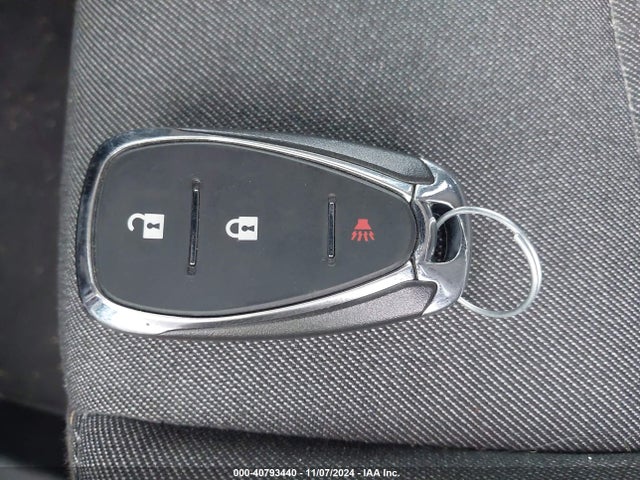 Chevrolet EQUINOX LT 2018 2GNAXJEV5J6261327 Image 11