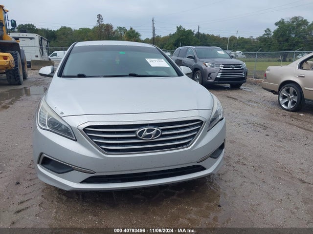 Hyundai SONATA SE 2016 5NPE24AF8GH373424 Image 12