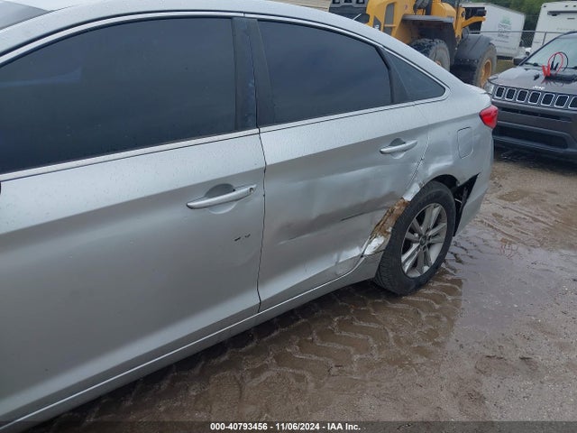 Hyundai SONATA SE 2016 5NPE24AF8GH373424 Image 6