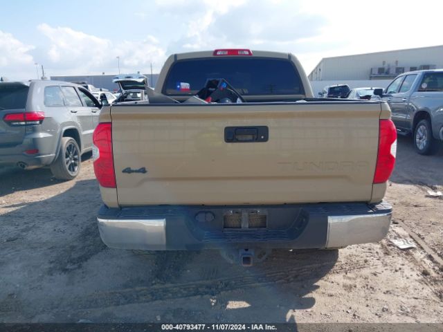 5TFDW5F1XHX654598 Toyota Tundra Sr5 5.7l V8
