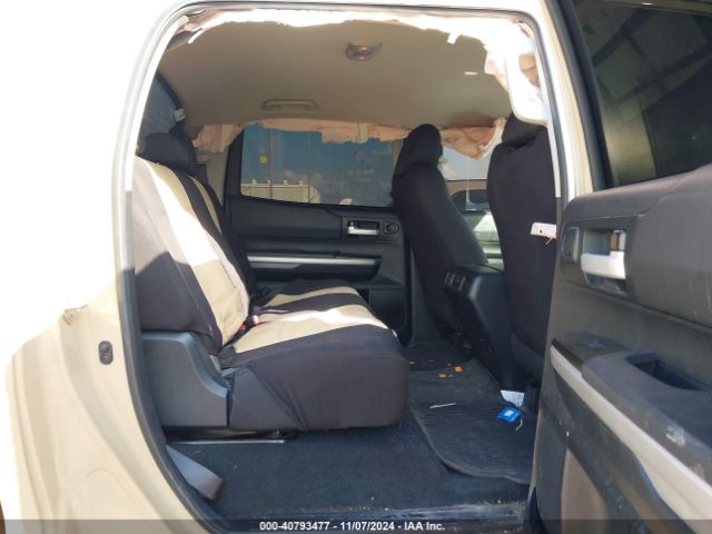 5TFDW5F1XHX654598 Toyota Tundra Sr5 5.7l V8