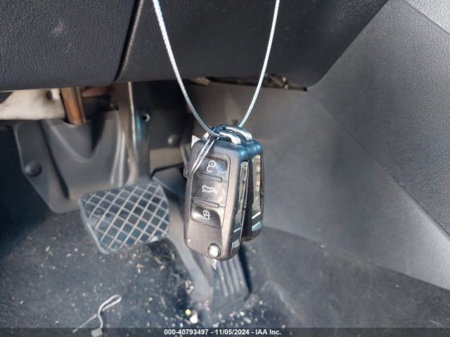 WVGBV3AX9EW052024 Volkswagen TIGUAN SE