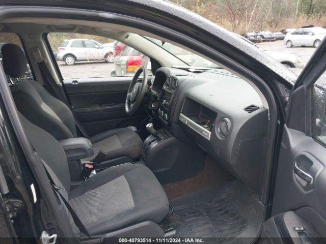 1C4NJDBB3FD103939 Jeep Compass Sport