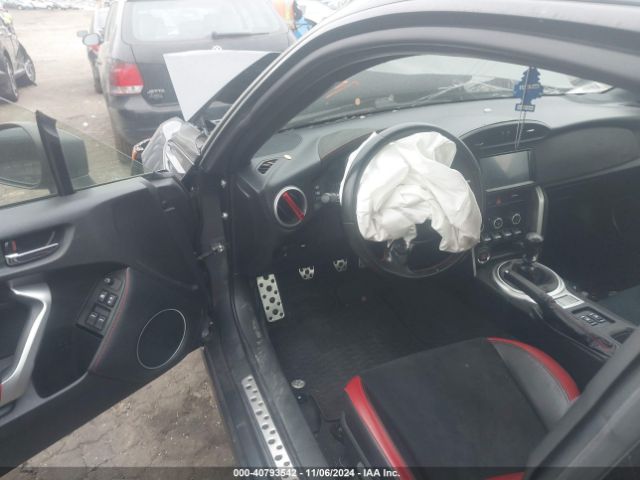 JF1ZNAE14L9753763 Toyota 86 GT