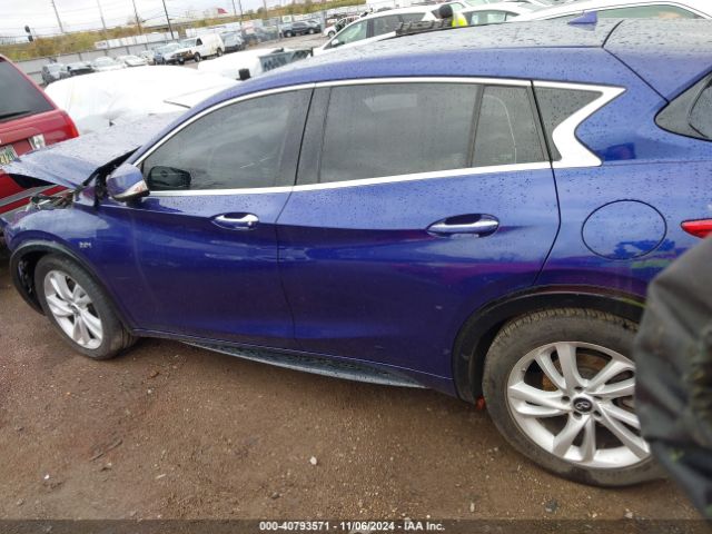 SJKCH5CP3HA040023 Infiniti Qx30 Luxury