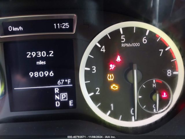 SJKCH5CP3HA040023 Infiniti Qx30 Luxury