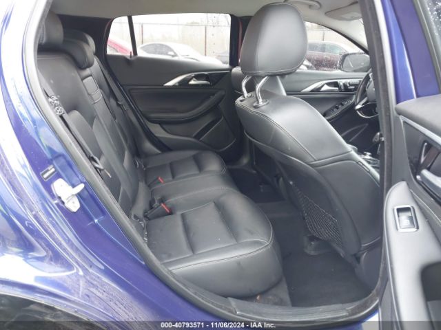SJKCH5CP3HA040023 Infiniti Qx30 Luxury